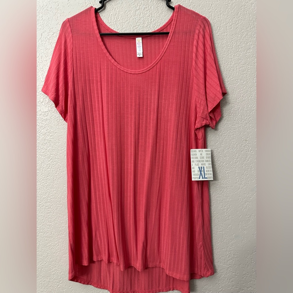 LuLaRoe Classic Tee